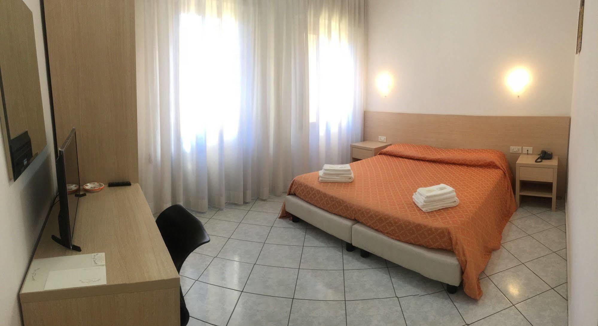 Albergo La Posta Arezzo 바디아 알 피노 외부 사진